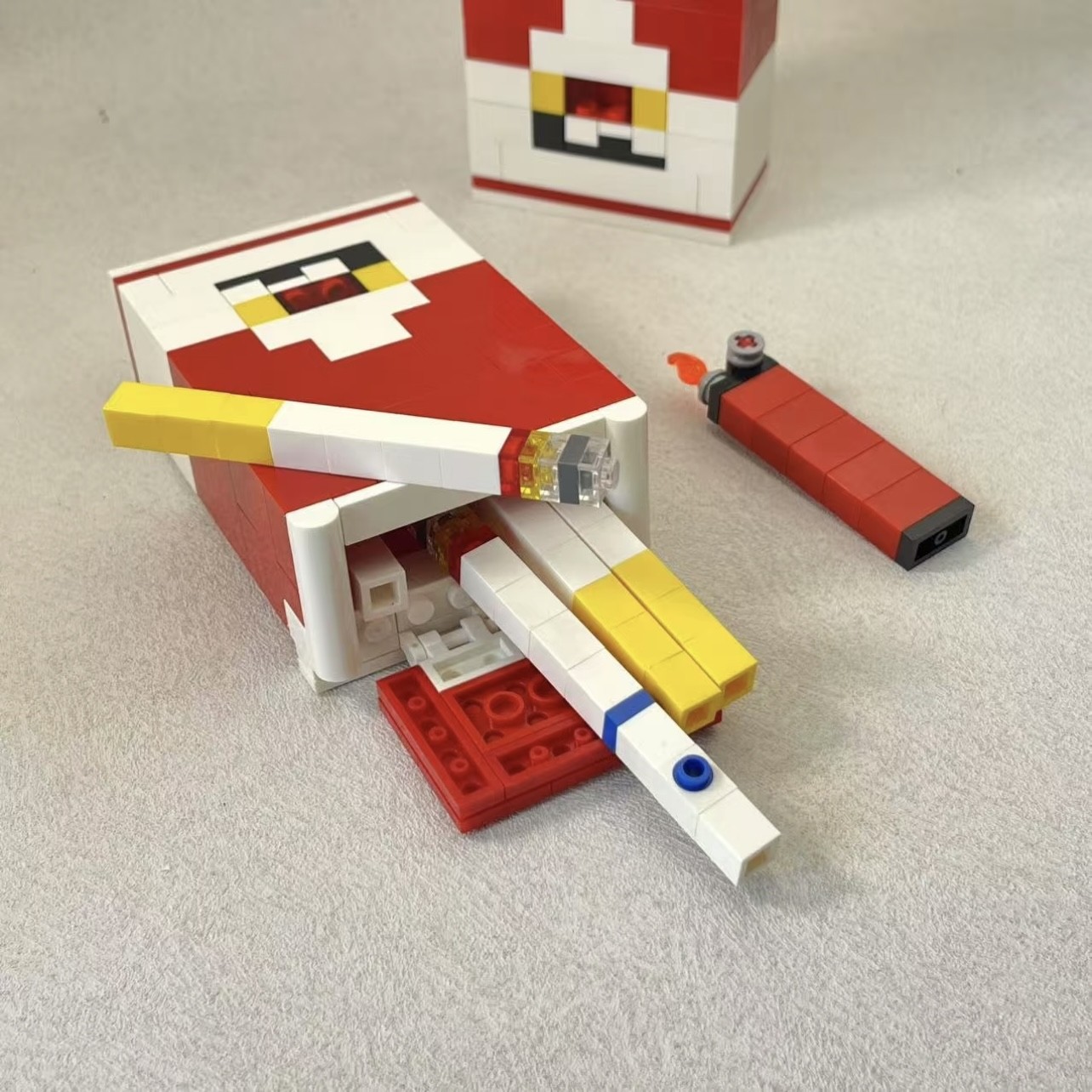 Assemble, Play, Display – The Ultimate Hands-On Toy Kit for Unique Desk Decor & Gifting